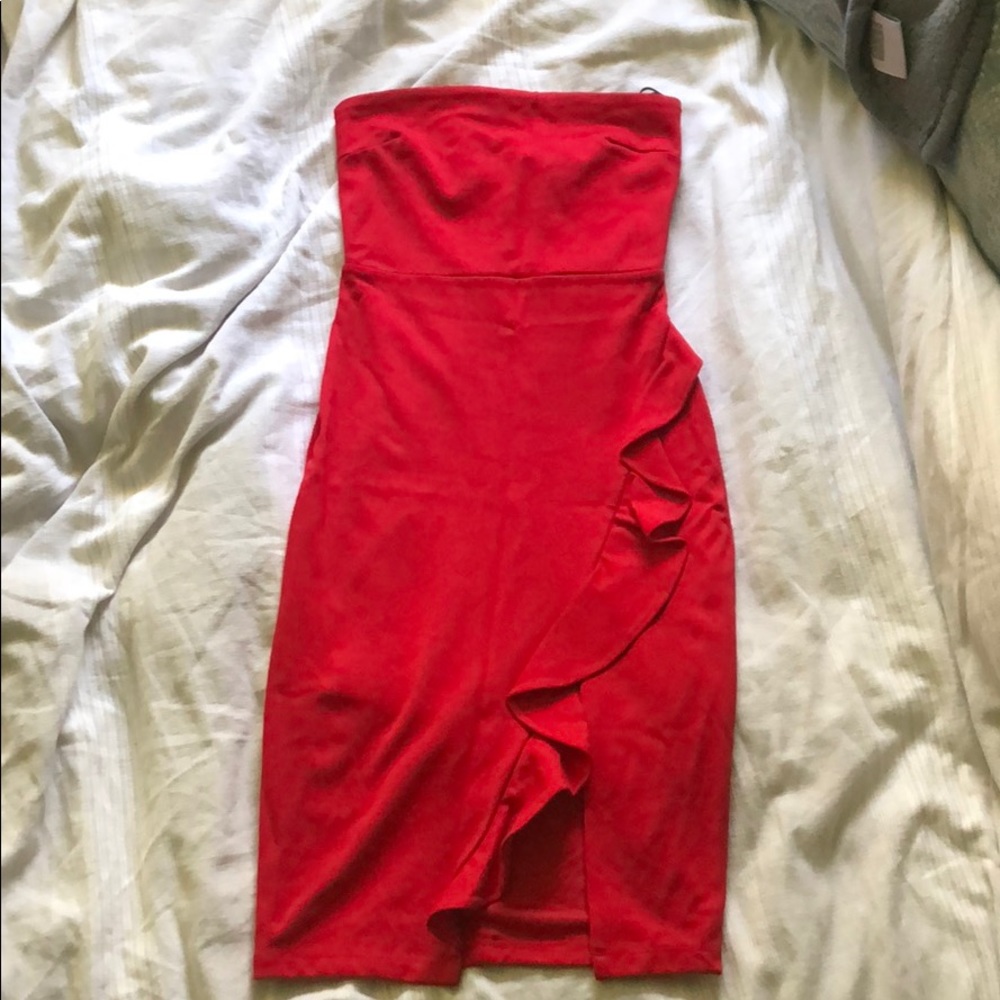 Apple red dress